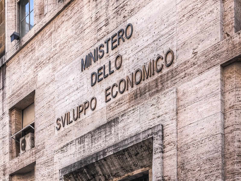 Scopri di più sull'articolo Balneari, incontro al Mise: al via il tavolo tecnico per soluzione condivisa
