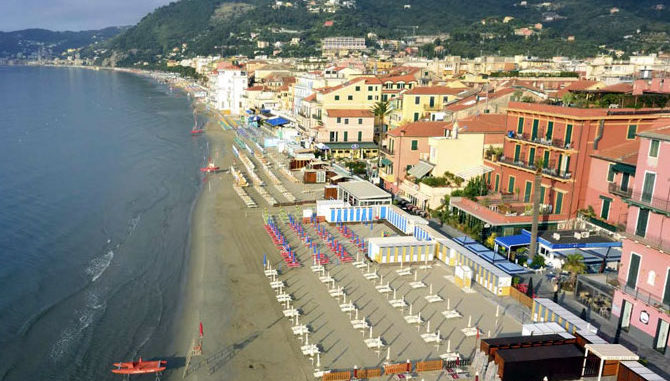 Al momento stai visualizzando Balneari, Lista Toti: “Le minoranze sempre remato contro, Regione sempre a fianco dei baneari”