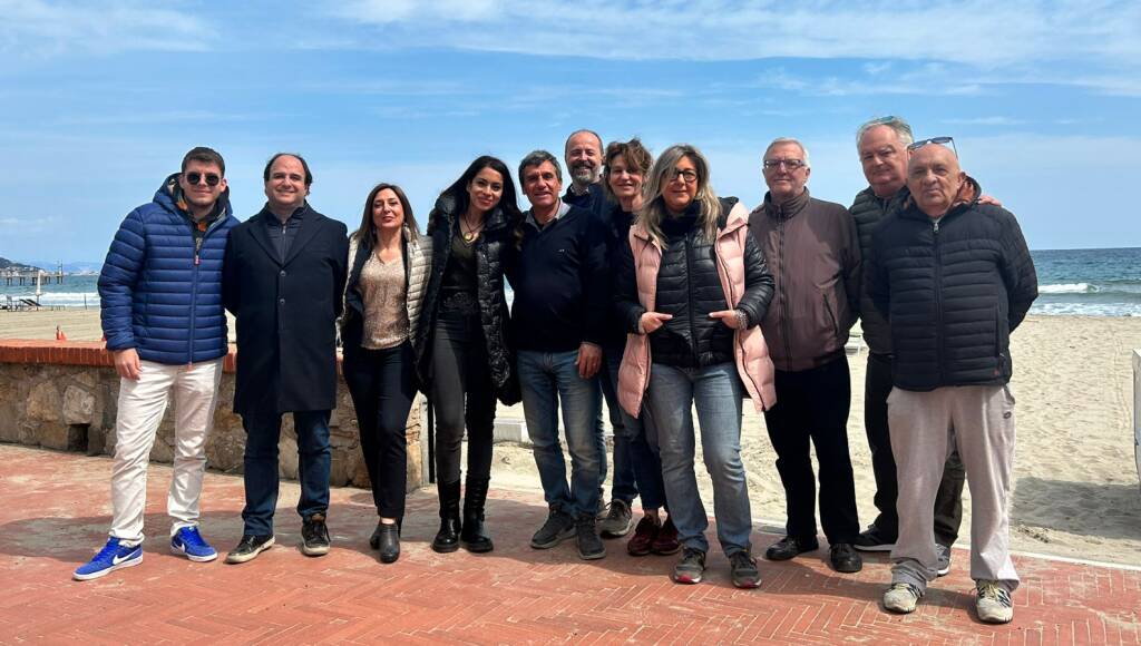 Al momento stai visualizzando Laigueglia 2023, Giorgio Manfredi: “Gli stabilimenti balneari  vanno tutelati contro la Bolkestein”