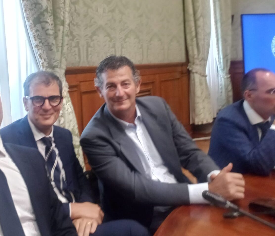 Al momento stai visualizzando Tavolo interministeriale, Licordari: “Sulla disponibilità delle risorse, necessario raccogliere oltre al dato marittimo anche quello lacuale e fluviale”