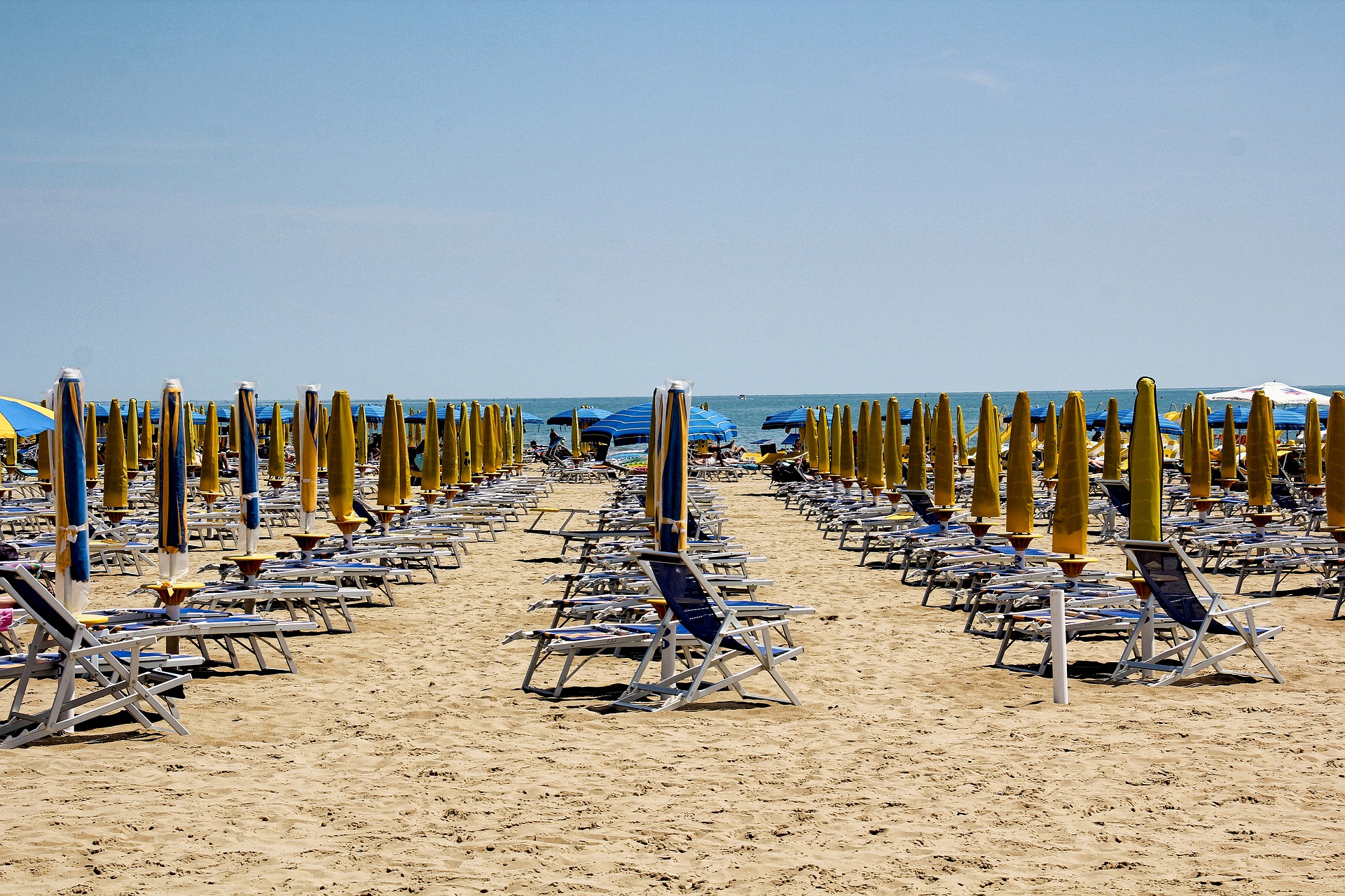 Scopri di più sull'articolo Legambiente, in Toscana metà costa occupata concessioni balneari