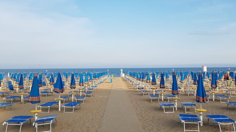 Al momento stai visualizzando Presidio balneari davanti a P.Chigi, via la Bolkestein o agiremo “Rispettino promesse elettorali, il 22 sui trattori nelle città”