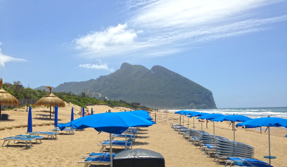 Scopri di più sull'articolo “Stati generali del turismo balneare della regione Lazio”
