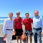 Ventimiglia, assessore Scajola incontra i due bagnini che hanno salvato una famiglia di turisti francesi: “Jacopo e Davide orgoglio della nostra Liguria”