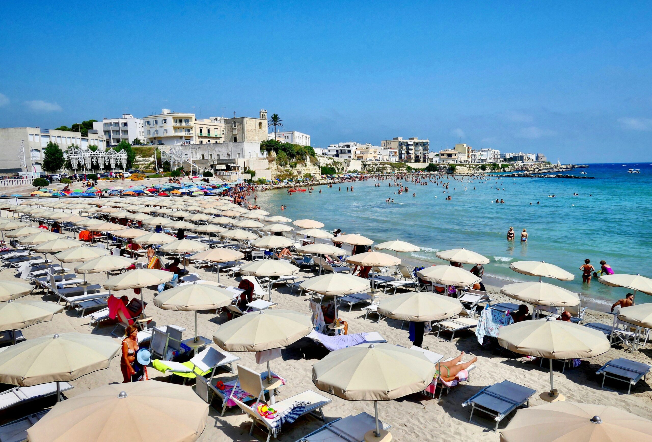 Al momento stai visualizzando Puglia: stagione al via dal 23 maggio si chiude il 13 settembre, le regole