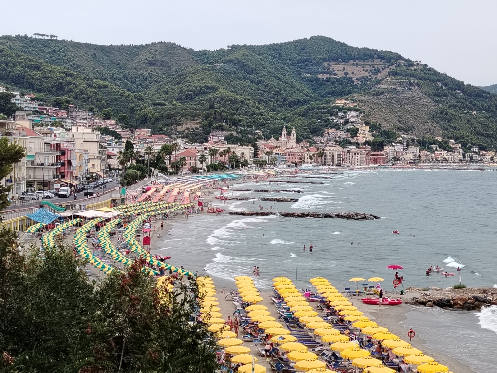 Al momento stai visualizzando Chi pagherà davvero il conto dei vecchi gestori dei bagni? Il Caso Laigueglia